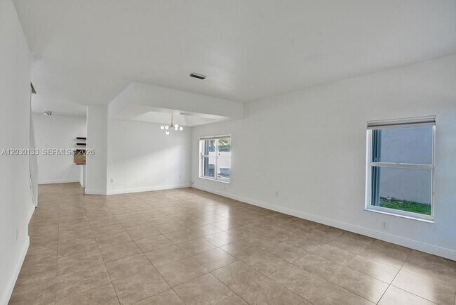 Foto del edificio - 17026 NW 19th St