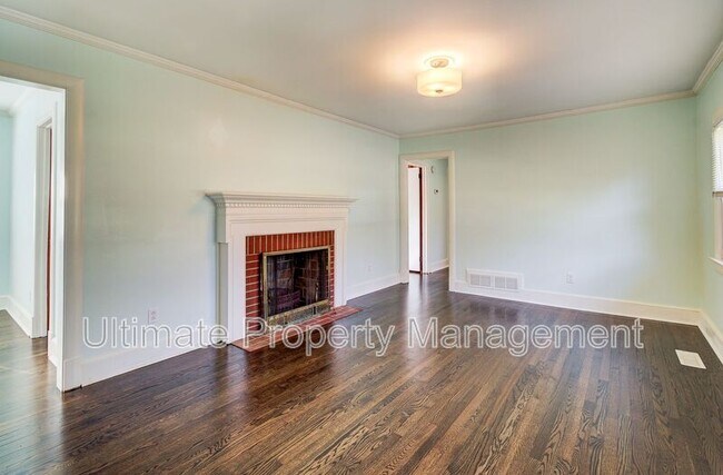 Foto del edificio - 3622 Stratford Blvd