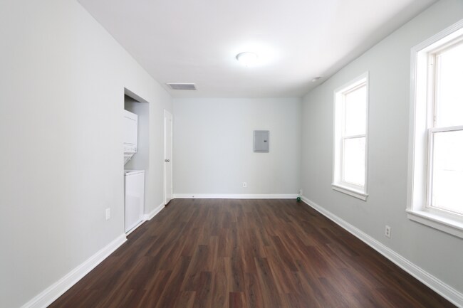 Foto del edificio - 2646 W Cermak Rd