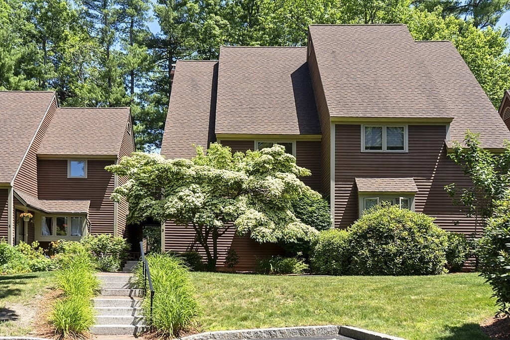 3 Bradley Ln, Westford, MA 01886 Townhome Rentals in Westford MA