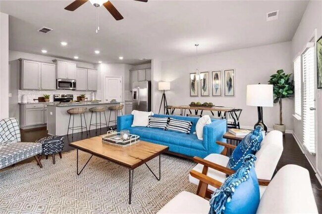 Foto del edificio - Room in Townhome on The Way Pl