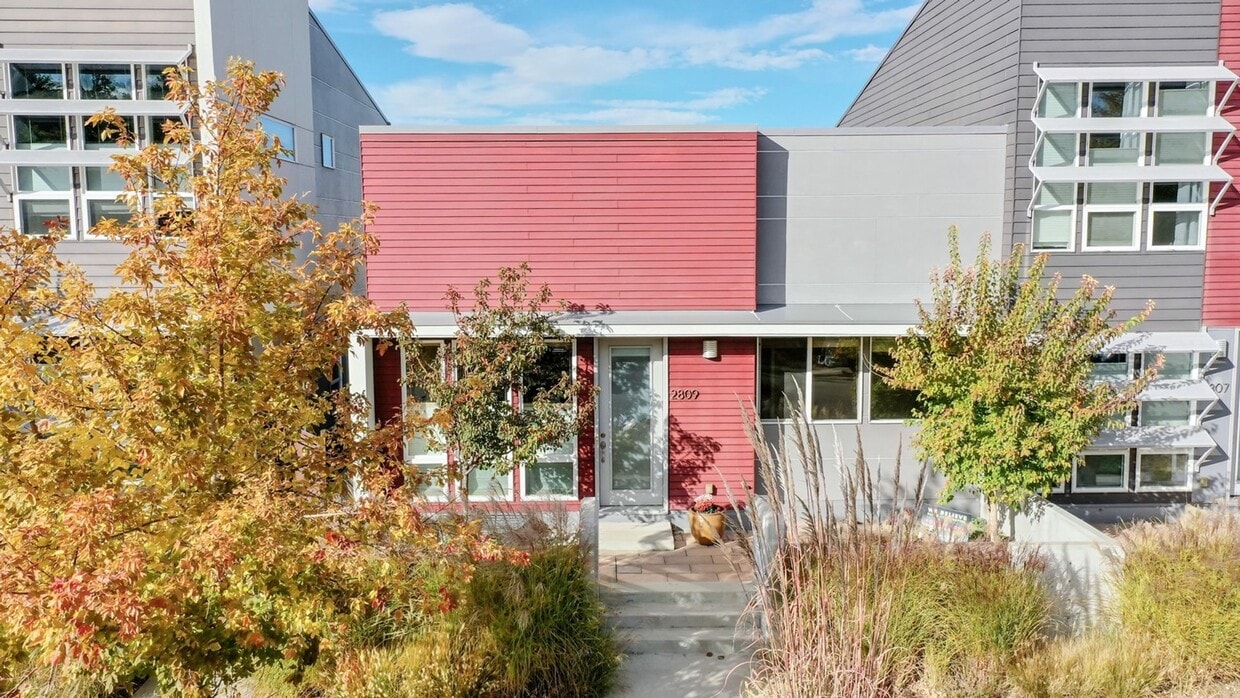 Primary Photo - 2809 W 52nd Ave