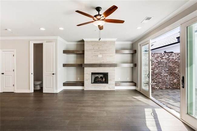 Building Photo - 455 Letchas Lane