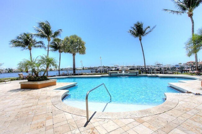 Foto del edificio - 110 Yacht Club Way