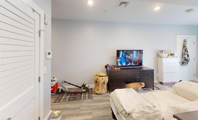 Foto del edificio - Studio in luxury building in South Boston $2750