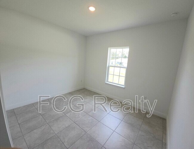 Foto del edificio - 2117 W Swanson Dr