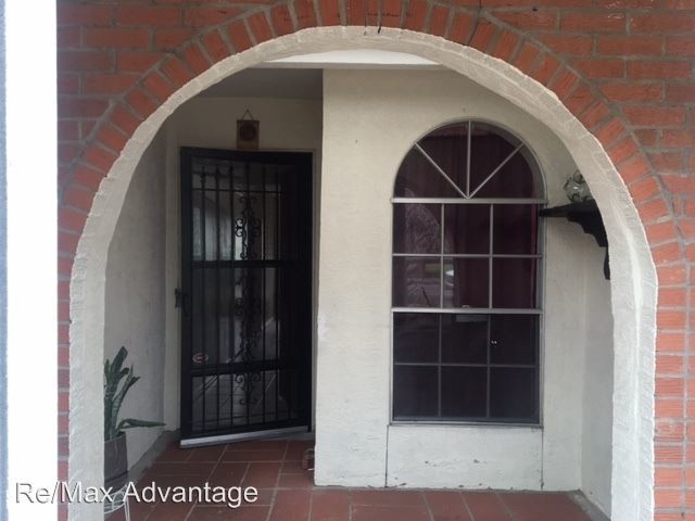 Foto del edificio - 6341 Harper Dr NE