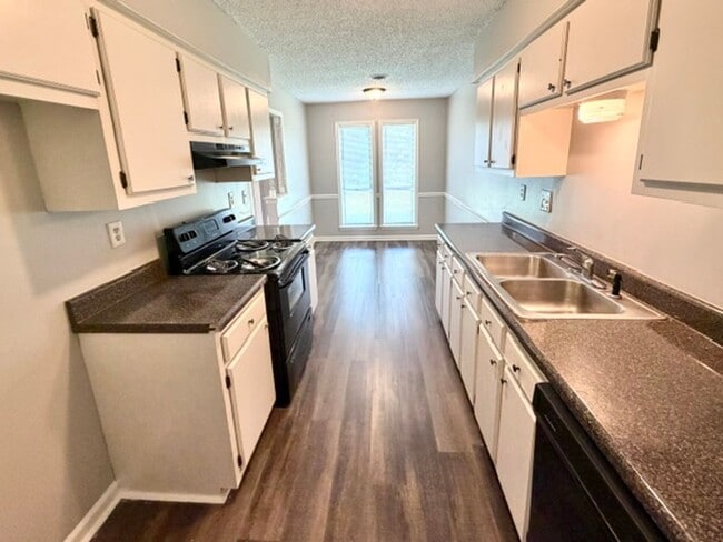Photo - SantaValleySt2990 Apartment