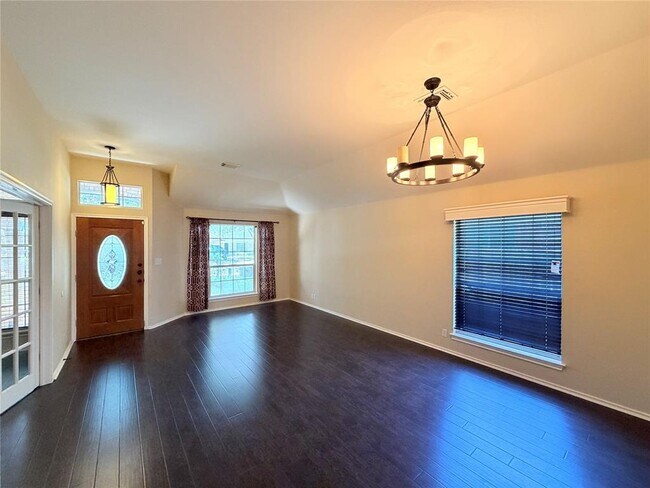 Foto del edificio - 4415 Hunters Lodge Dr