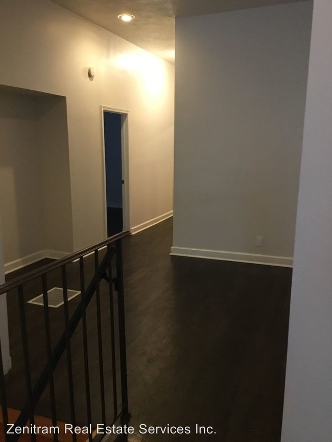 Building Photo - 4623 S Evans Ave