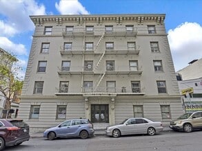 Building Photo - 901 Bush St