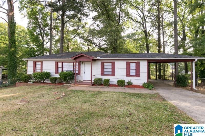 Primary Photo - 732 Jackson Cir