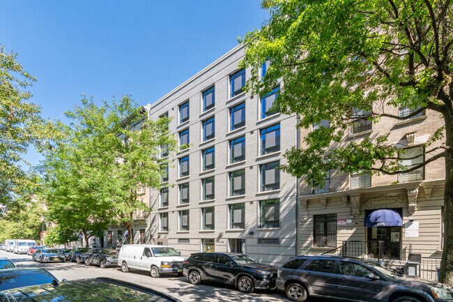 Building Photo - 207-209 W 140th St