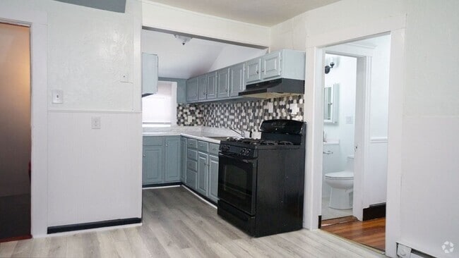 Building Photo - 28 Haslet St
