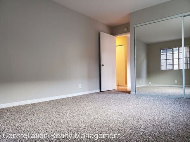 Building Photo - 4079 1/2-4079 Florida St