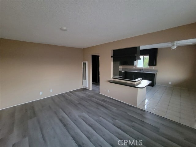 Foto del edificio - 2352 Lewis Ave