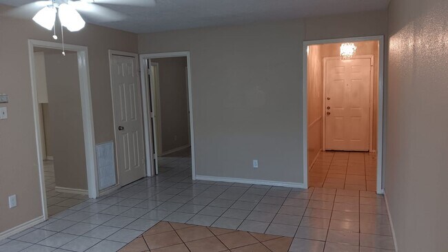 Building Photo - 6630 - 6632 Fuqua Dr