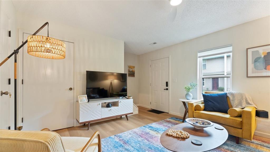 Foto principal - 2630 Kantz Dr