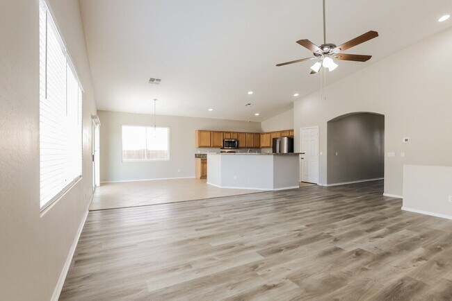 Foto del edificio - 18509 W Caribbean Ln