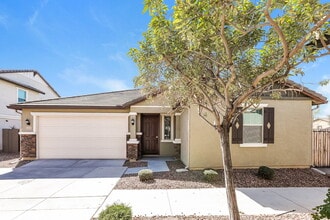 Building Photo - 1266 N Banning