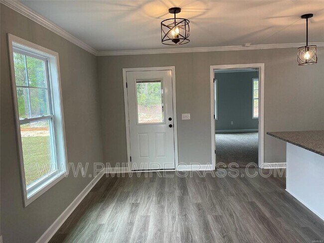 Foto del edificio - 219 Edith Way