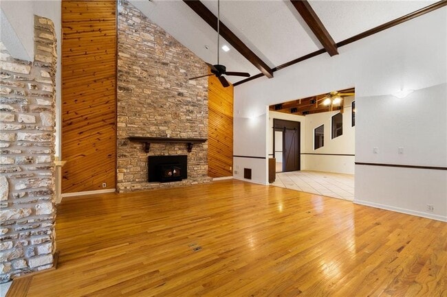 Building Photo - 301 Canvasback Dr