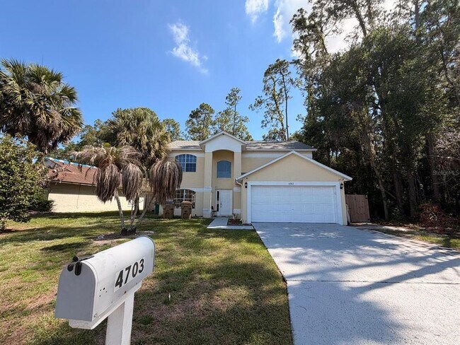 Building Photo - 4703 Alexis Dr