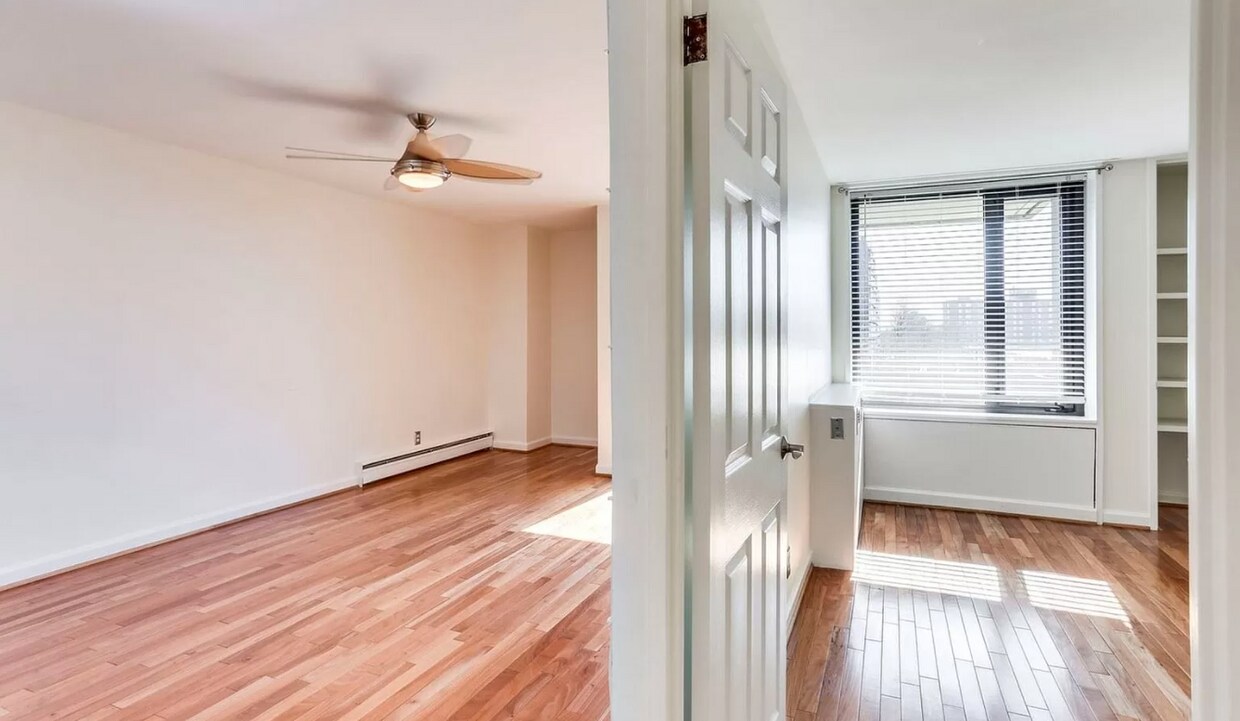 240 M St SW Unit E310, Washington, DC 20024 Condo for Rent in