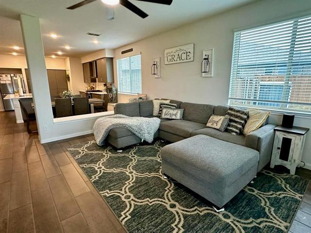 Building Photo - 804 Saratoga Rd