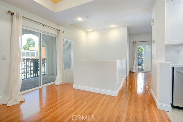 Foto del edificio - 600 E Walnut St