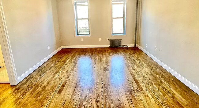 Foto del edificio - 918 E 14th St