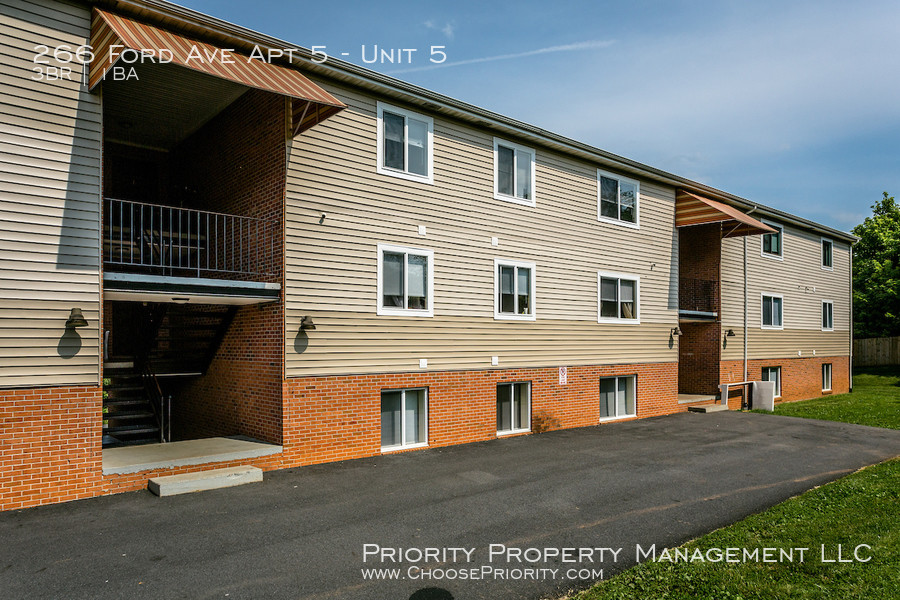 Primary Photo - 3BR 1BA Apartment Style Unit, Standardsville