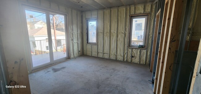 Building Photo - 1952 W 21st Pl