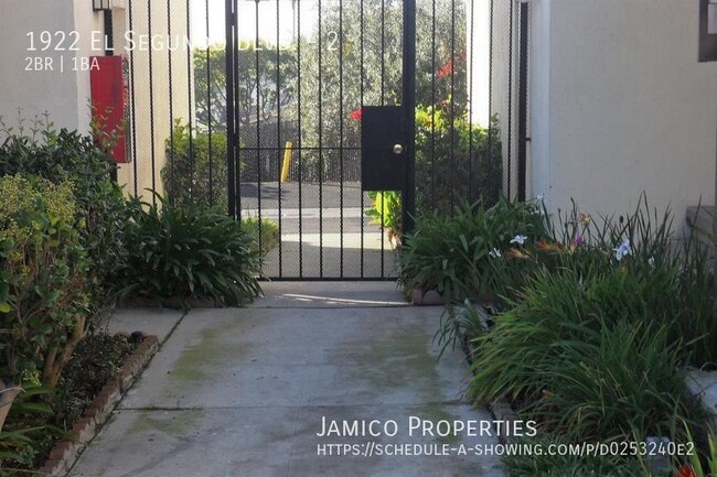 Building Photo - 1922 El Segundo Blvd