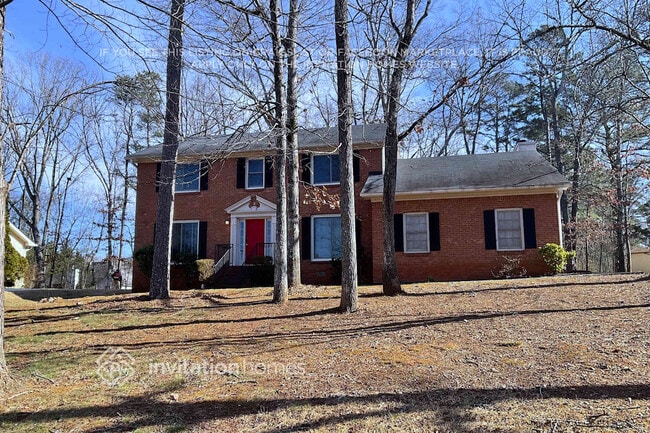 Building Photo - 677 Royal Abbey Dr