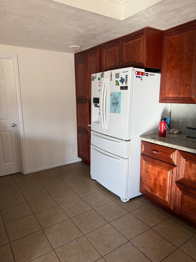 Building Photo - 17805 Bascom St