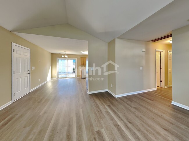 Building Photo - 505 Groveton Trl