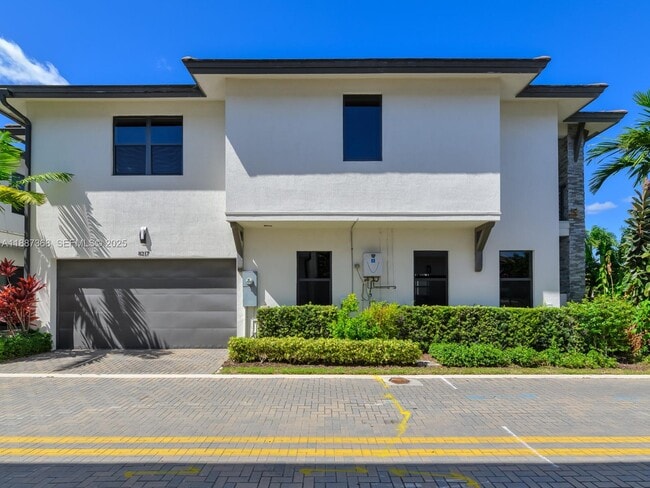 Foto del edificio - 8217 NW 46th St