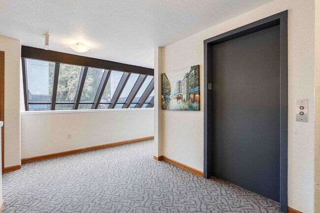 Foto del edificio - 13426 Greenwood Ave N