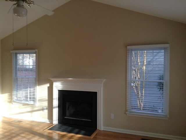 Foto del edificio - 23 Archer Glen Ct