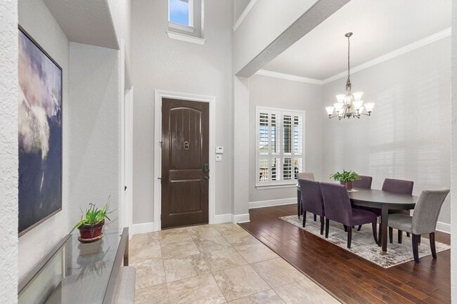 Building Photo - 7922 Hermosa Hill