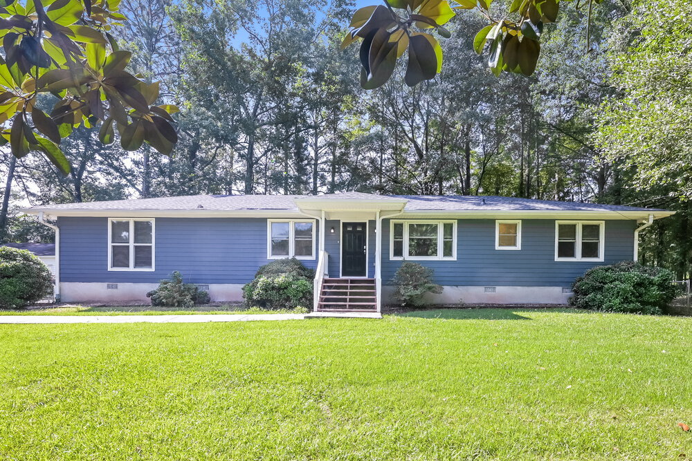 Primary Photo - 58 Rustic Rd