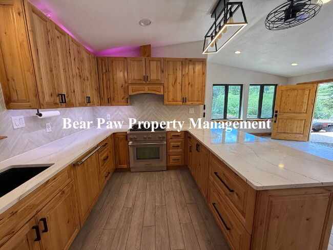Building Photo - "Charming 2-Bed Hideaway in Conifer – Cozy...
