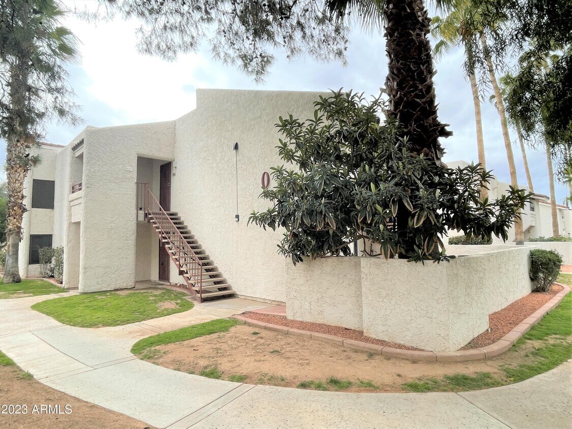 7350 N Vía Paseo Del Sur Unit O212, Scottsdale, AZ 85258 Room for