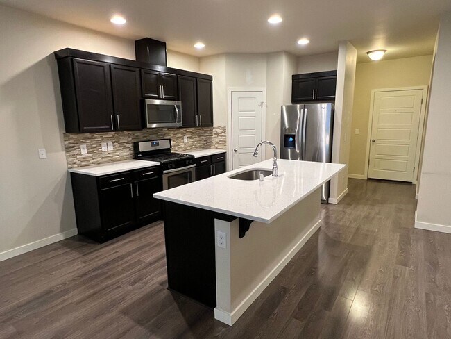 Foto del edificio - Amazing Puyallup Home waiting for you!