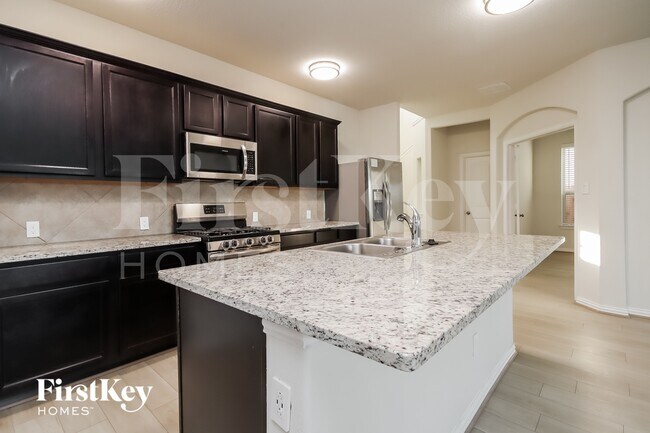 Foto del edificio - 2826 Torrey Pines Dr
