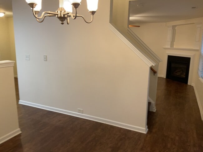 Foto del edificio - 7005 Sunman Rd