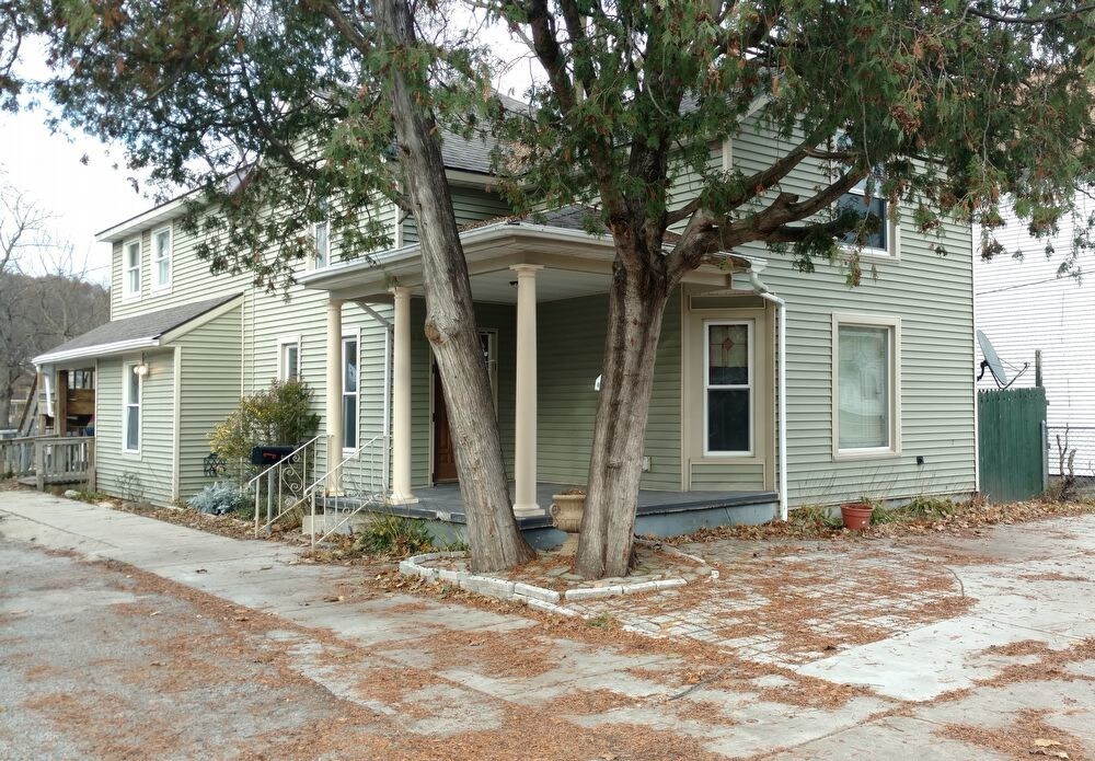 Primary Photo - 555 Lincoln Ave NW
