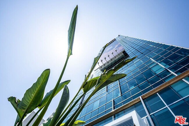 Foto del edificio - 1480 Vine St