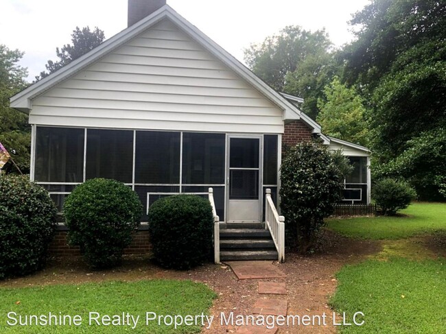 Building Photo - 3 br, 1 bath House - 1913 S Highway 119